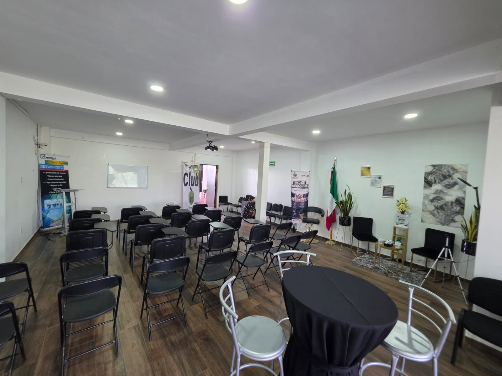 Salón del club